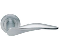 Manital Dali Door Handles On Round Rose, Satin Chrome (sold in pairs)
