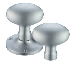 Oval Rim Door Knobs, Satin Chrome (sold in pairs)