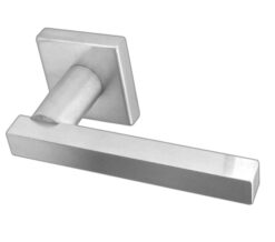 Paja Kubus Straight Door Handles On Square Rose