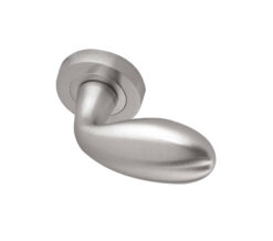 Paja Club Door Handles On Round Rose