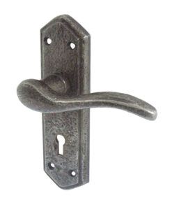 Wentworth Door Handles On Backplate, Pewter (Sold In Pairs)