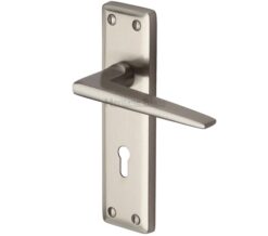 Heritage Brass Kendal Door Handles On Backplate, Satin Nickel (sold in pairs)