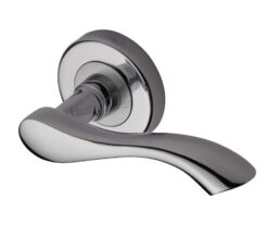 Heritage Brass Algarve Polished Chrome Door Handles On Round Rose   (sold in pairs)