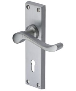 Heritage Brass Bedford Satin Chrome Door Handles  (sold in pairs)
