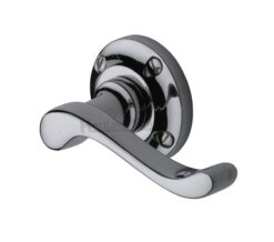 Heritage Brass Bedford Polished Chrome Door Handles On Round Rose  (sold in pairs)
